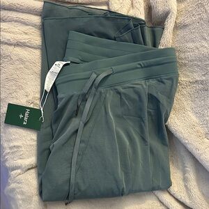 New With Tags HALARA contrast mesh skirt